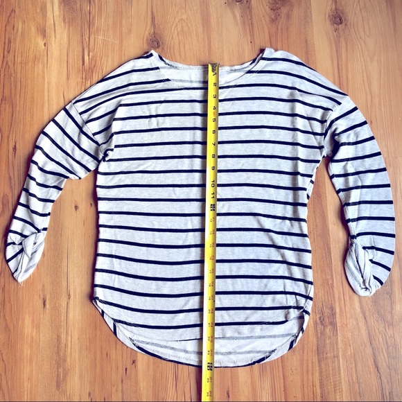 H&M DIVIDED Striped Shirt 3/4 Sleeve Size 6 Gray Black Women’s - Picture 4 of 11